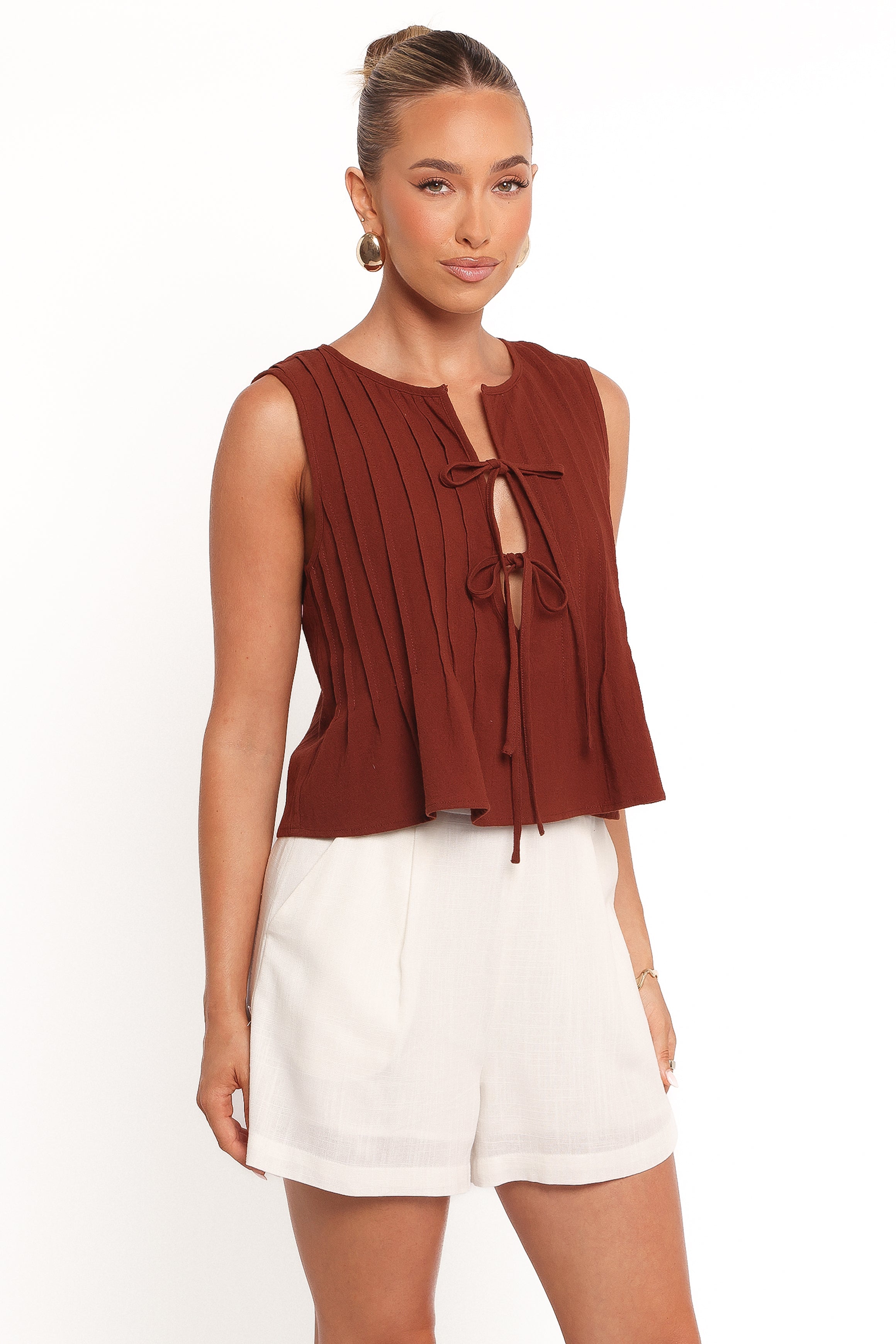 Nika Pleated Top - Chocolate Brown