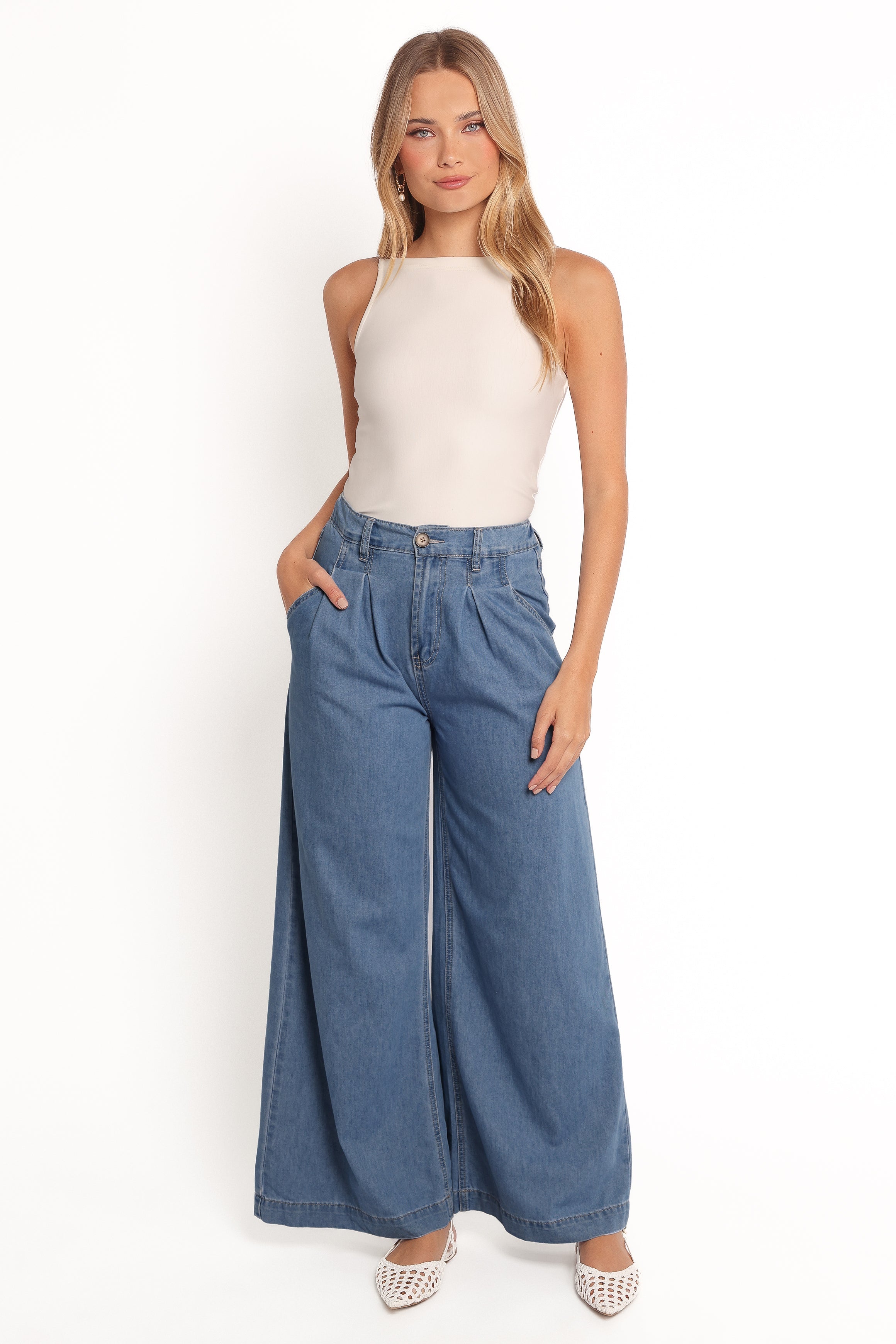 Rosalee Chambray Wide Leg Pant - Medium Denim