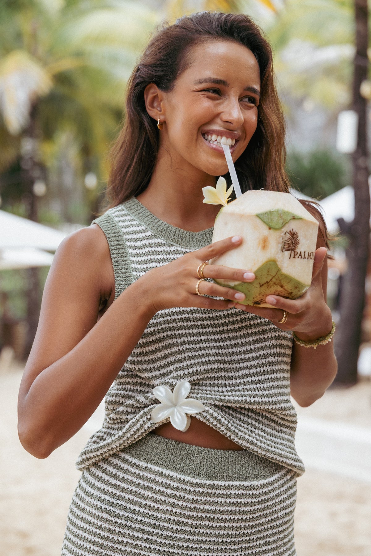 Tiarne Hair Clip - White